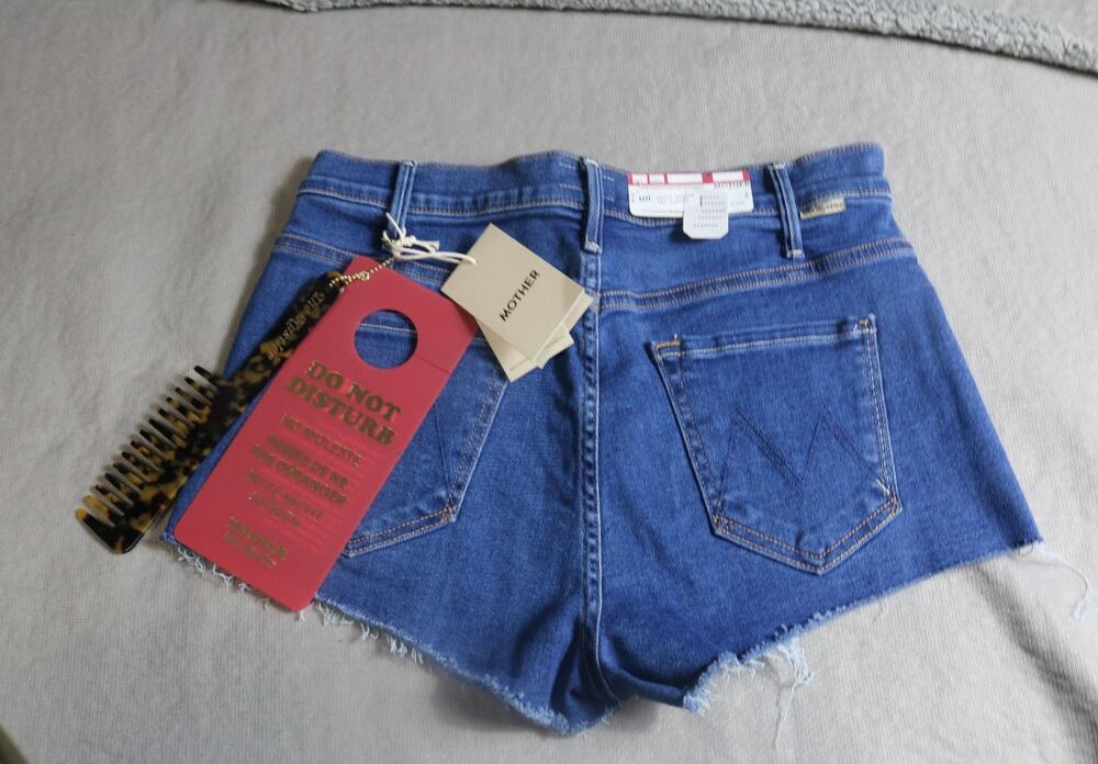 New Mother Jeans 29 Denim Hustler Fray Short Comb Door Tag Limited Edition Rare